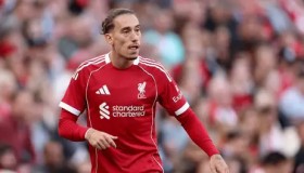 英超焦点战：曼联vs切尔西比赛前瞻与关键对决分析