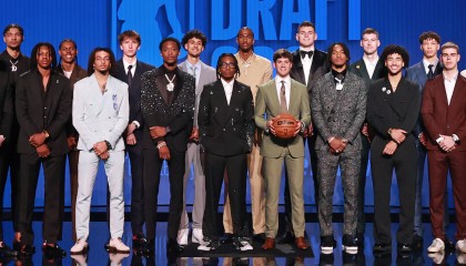 大团聚要来？威少主动示好，有望12月加盟火箭，与大哥、三弟重聚